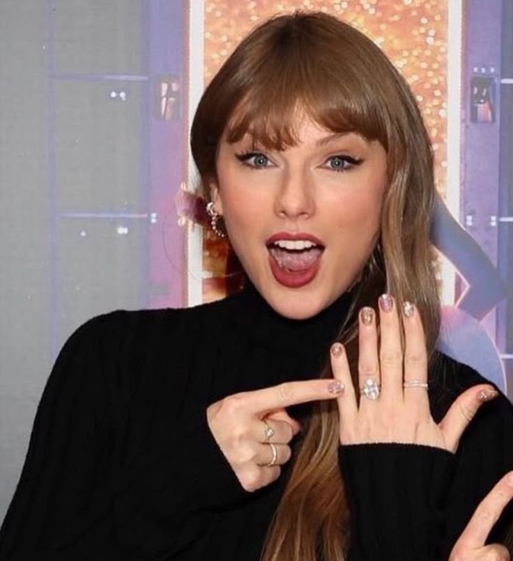 Taylor Swift Engagement Ring