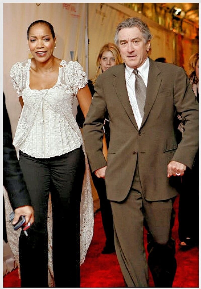 Robert De Niro Wife
