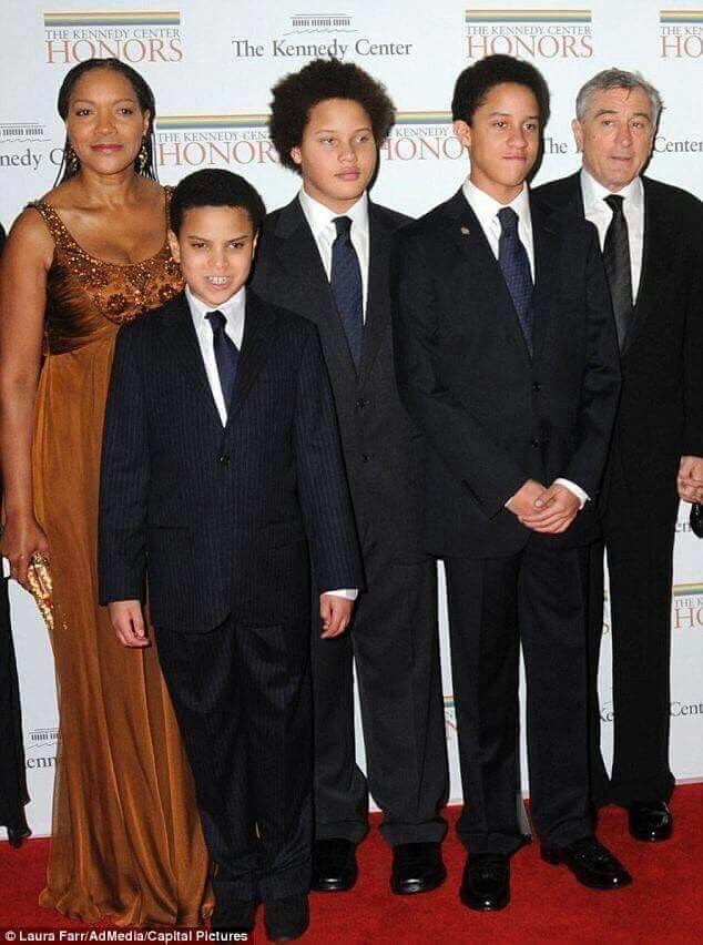 Robert De Niro Wife